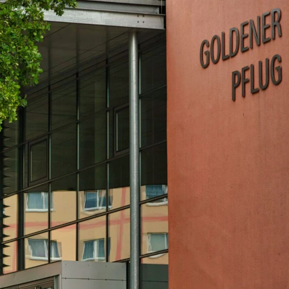 Goldener Pflug